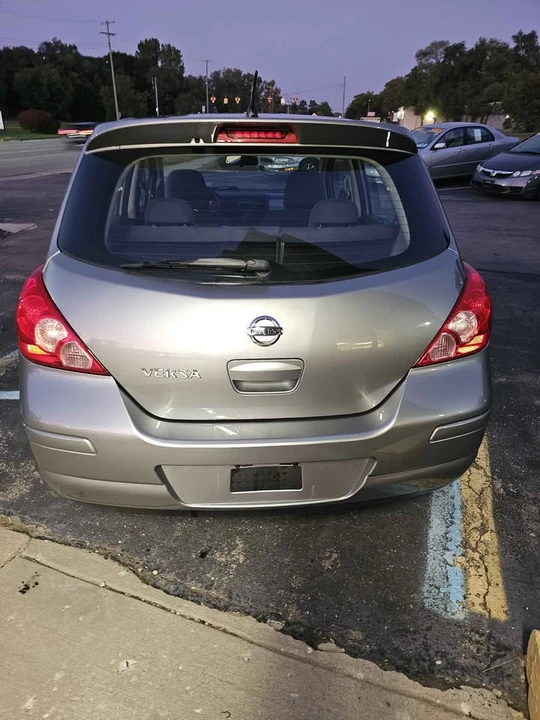 2009 Nissan Versa - Image 6 of 20