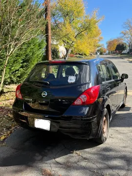 2009 Nissan Versa S Hatchback 4D