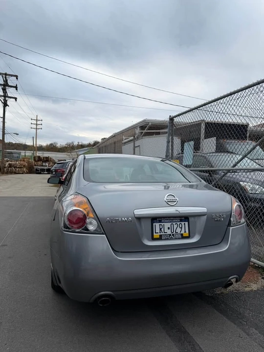 2009 Nissan Altima 4th Gen - Image 4 of 4