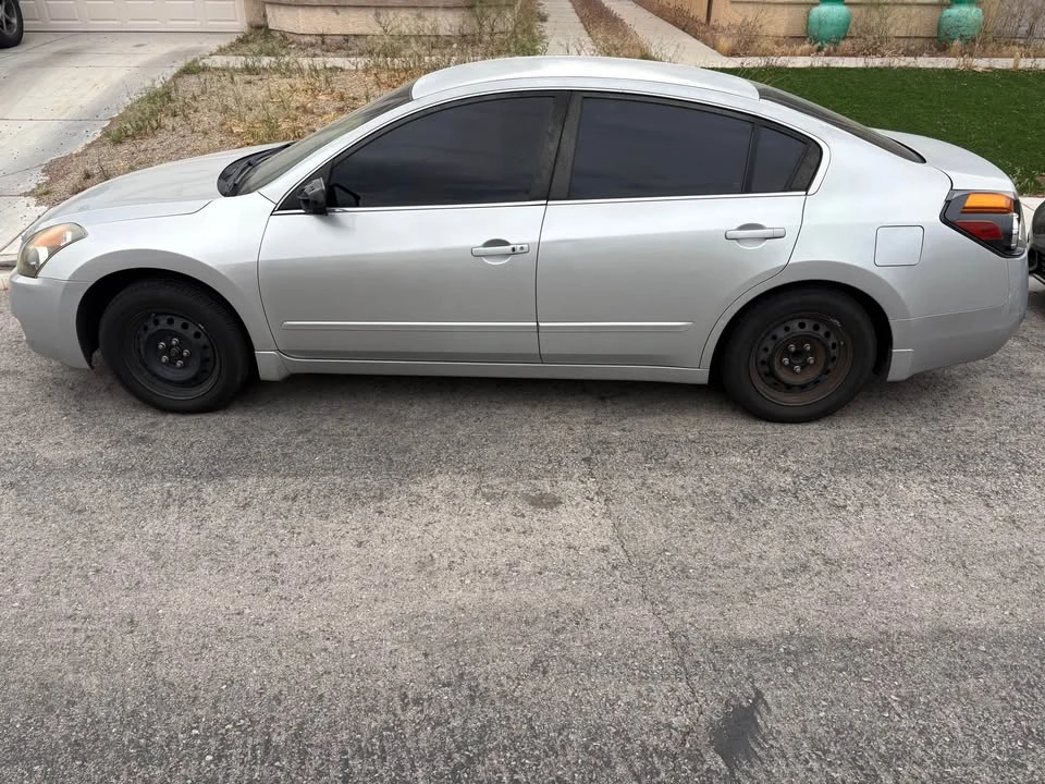2009 Nissan Altima 4th Gen - Image 2 of 12