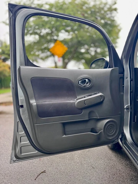 2009 Nissan Cube - Image 6 of 13