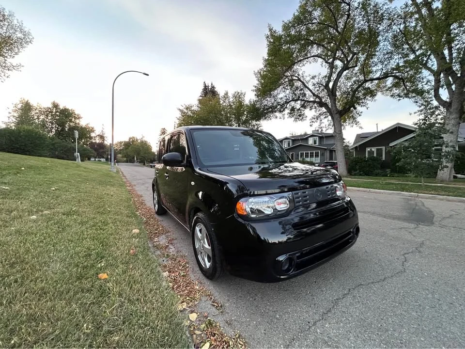 2009 Nissan Cube - Image 2 of 8