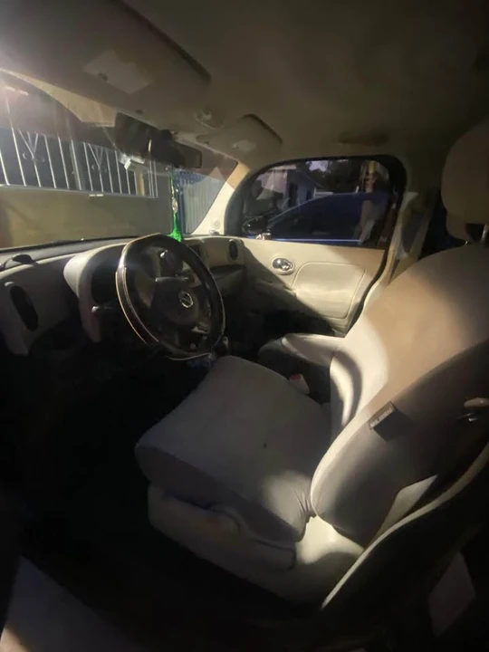 2009 Nissan Cube - Image 8 of 11