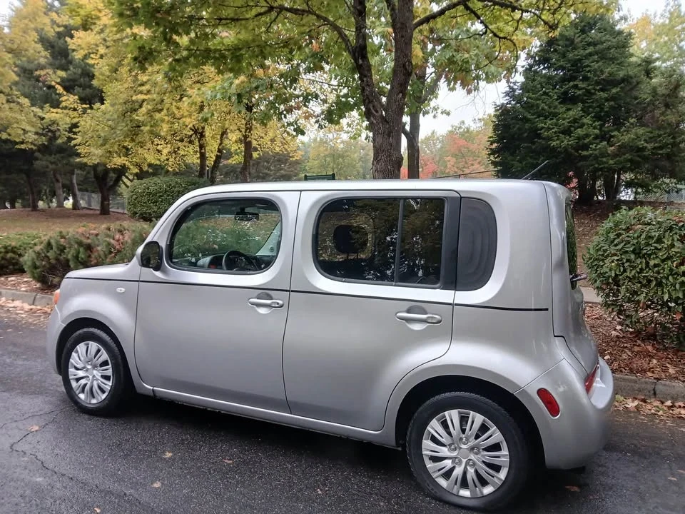 2009 Nissan Cube - Image 2 of 7
