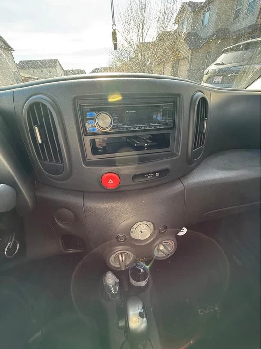 2009 Nissan Cube - Image 3 of 6