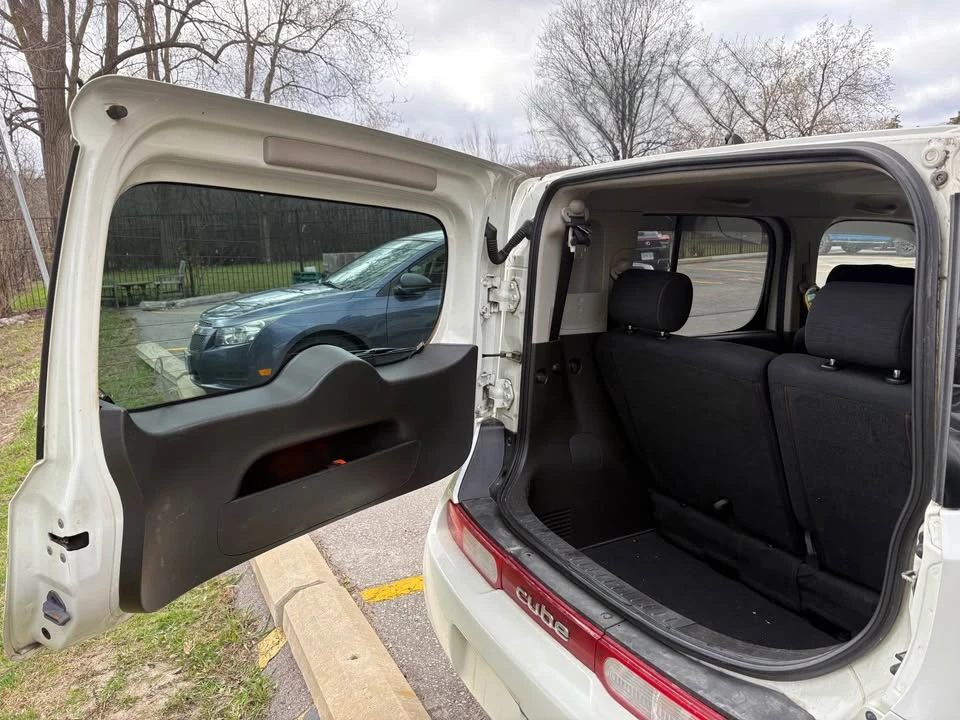 2009 Nissan Cube - Image 5 of 9