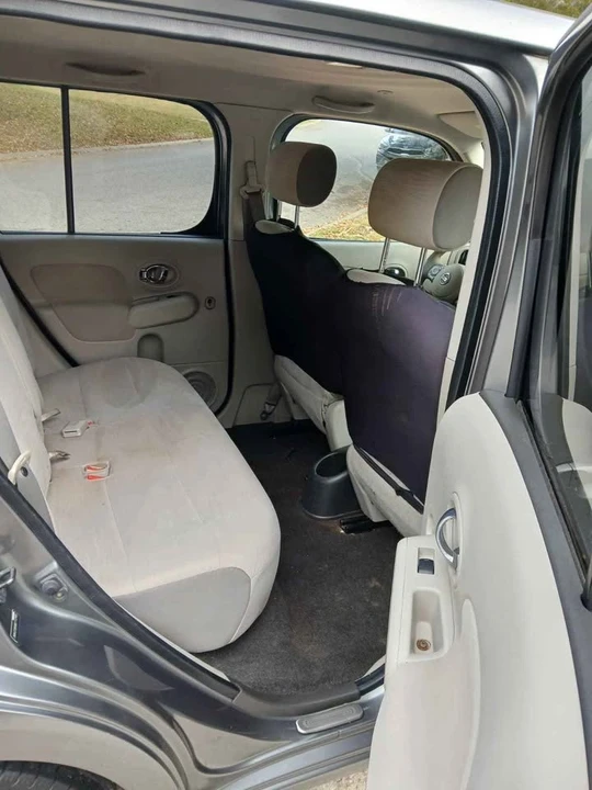 2009 Nissan Cube - Image 10 of 11