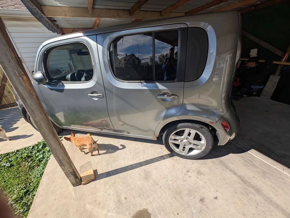2009 Nissan Cube - Image 2 of 7