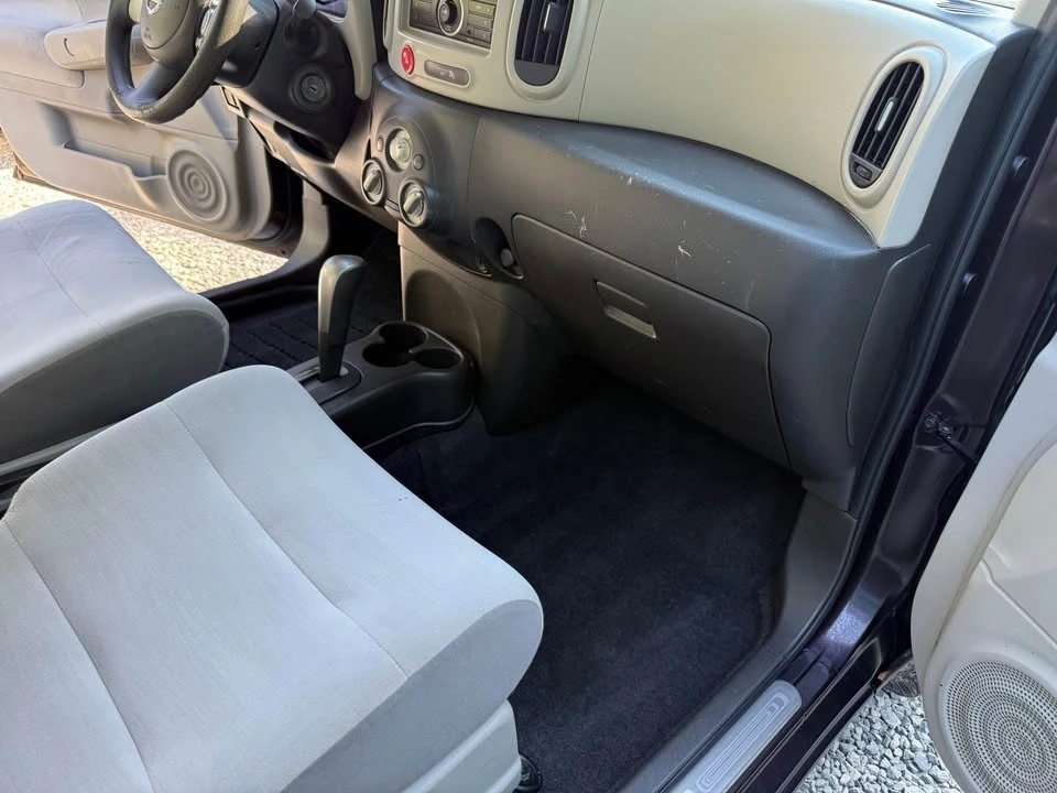 2009 Nissan Cube - Image 8 of 11