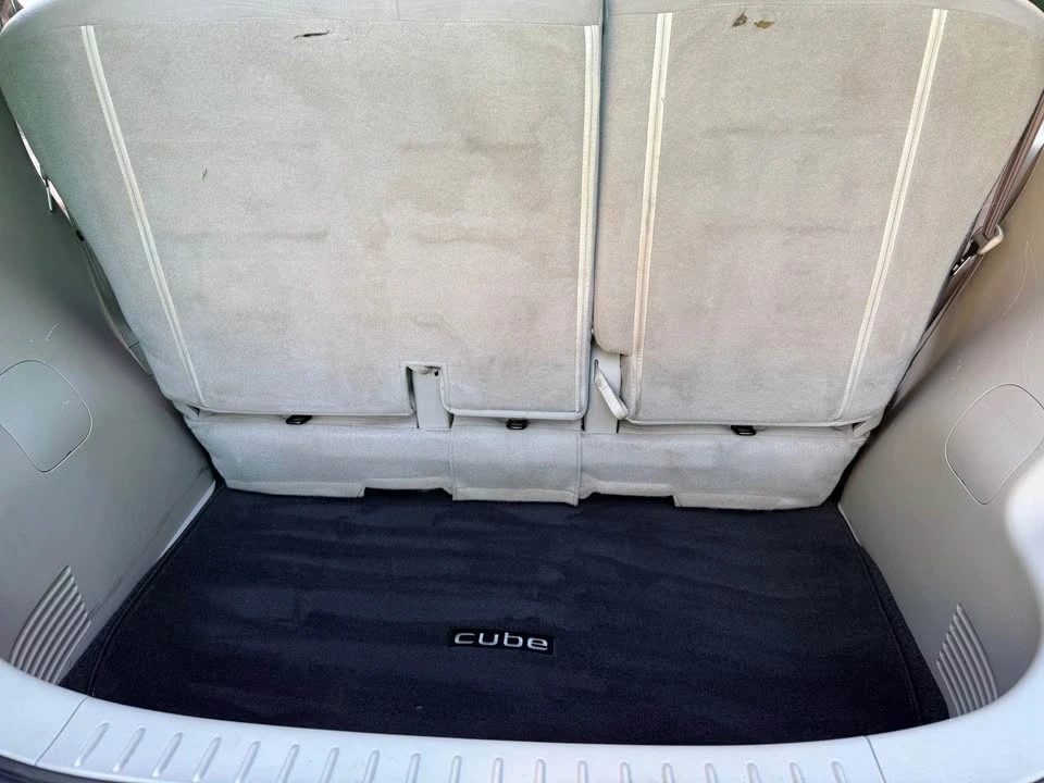 2009 Nissan Cube - Image 10 of 11