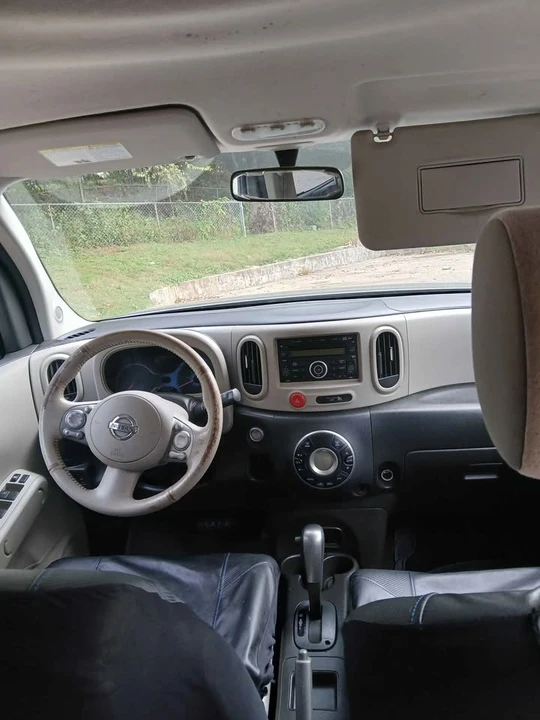 2009 Nissan Cube - Image 9 of 16