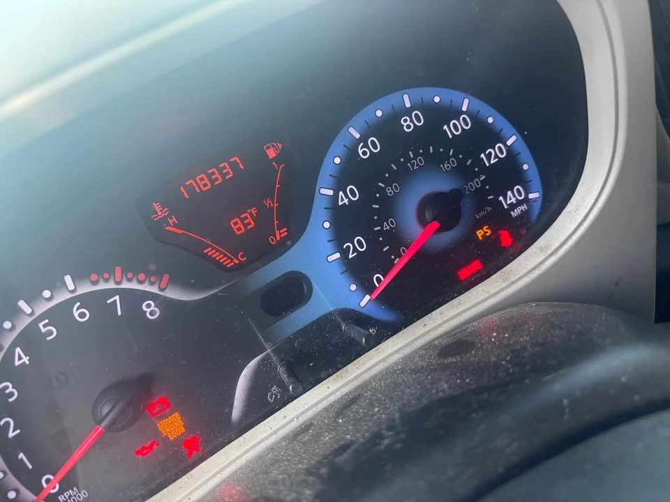 2009 Nissan Cube - Image 3 of 4
