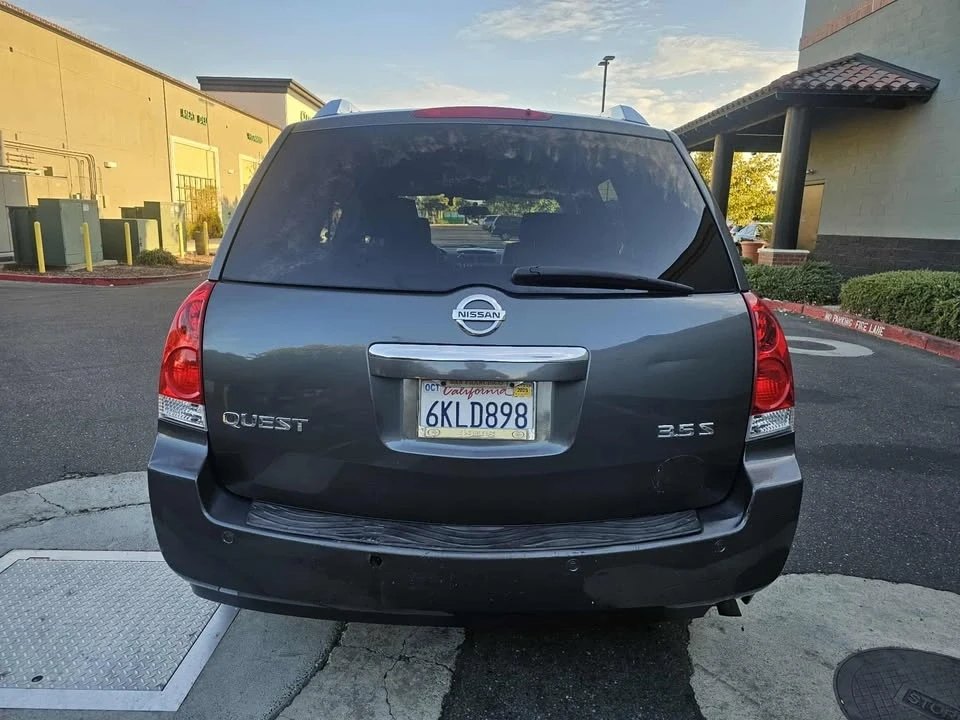 2009 Nissan Quest - Image 4 of 17