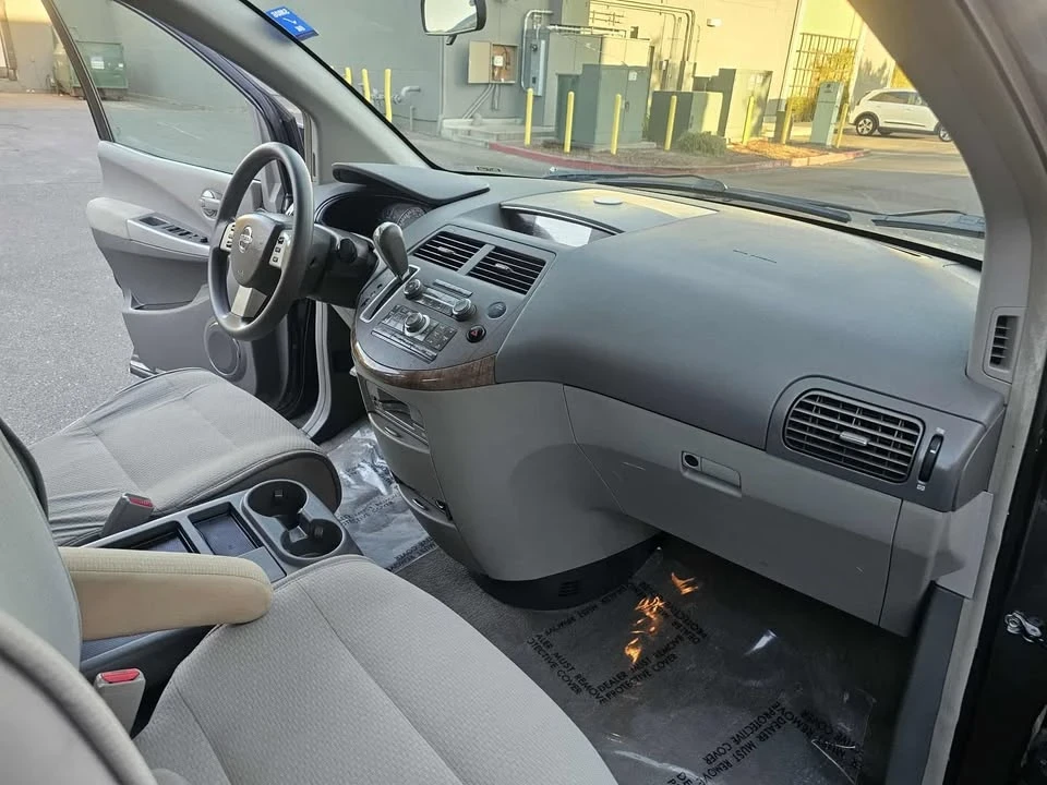 2009 Nissan Quest - Image 14 of 17