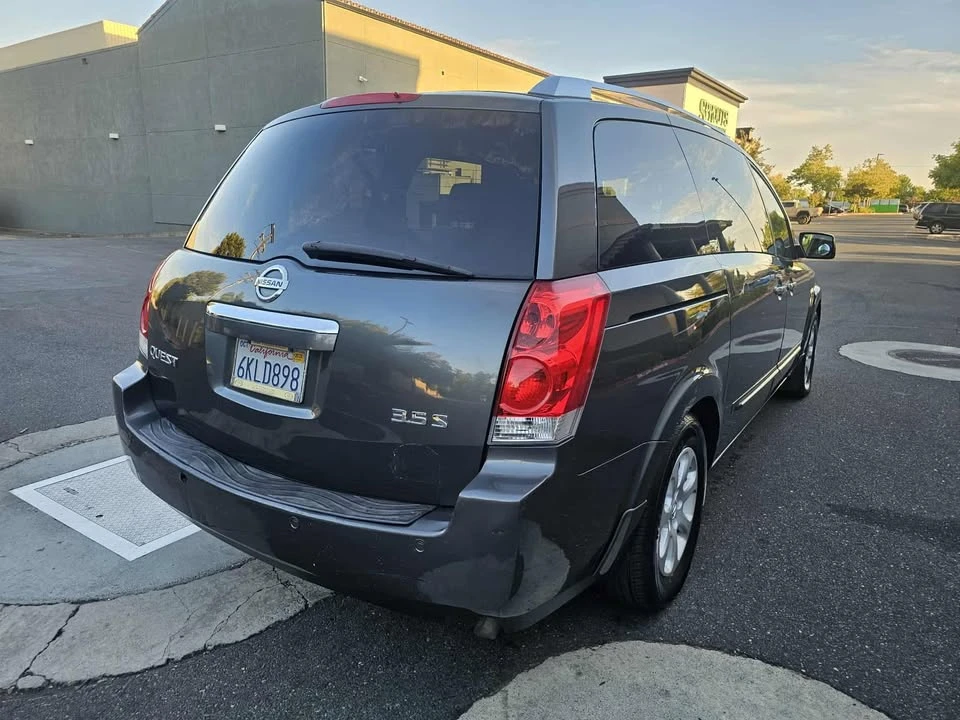 2009 Nissan Quest - Image 2 of 17
