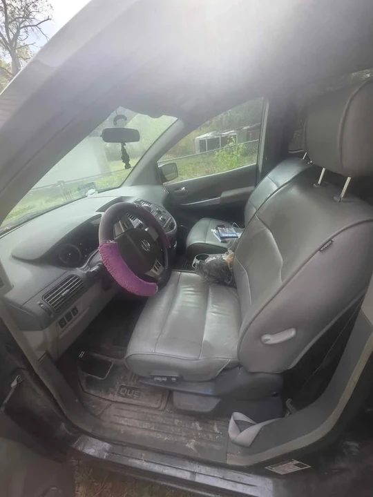 2009 Nissan Quest - Image 9 of 9