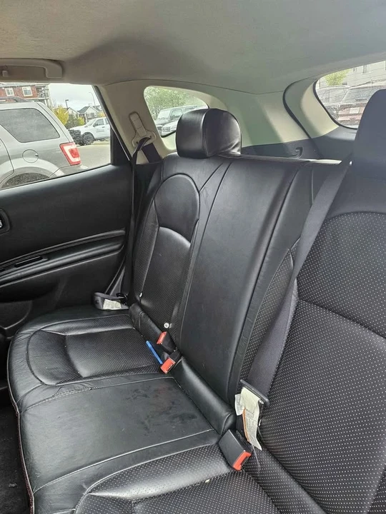 2009 Nissan Rogue - Image 7 of 13