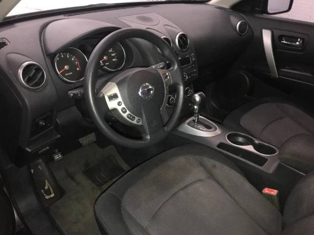 2009 Nissan Rogue - Image 5 of 5