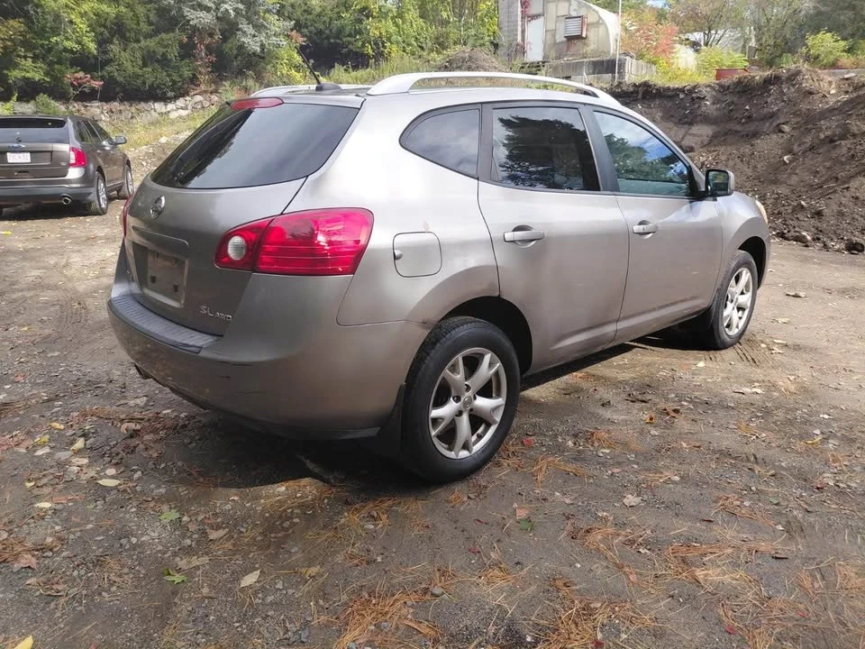 2009 Nissan Rogue - Image 5 of 15