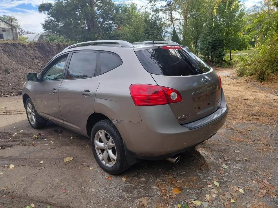 2009 Nissan Rogue - Image 3 of 15