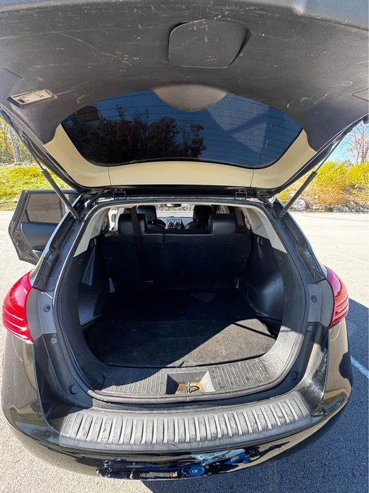 2009 Nissan Rogue - Image 9 of 16