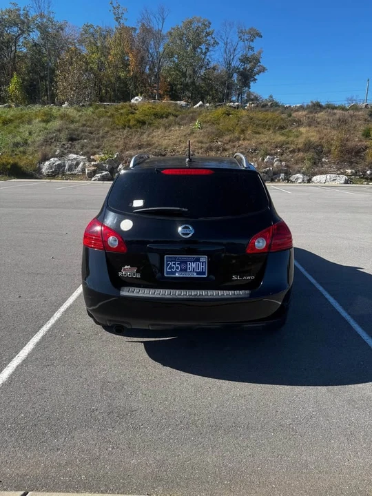2009 Nissan Rogue - Image 2 of 16