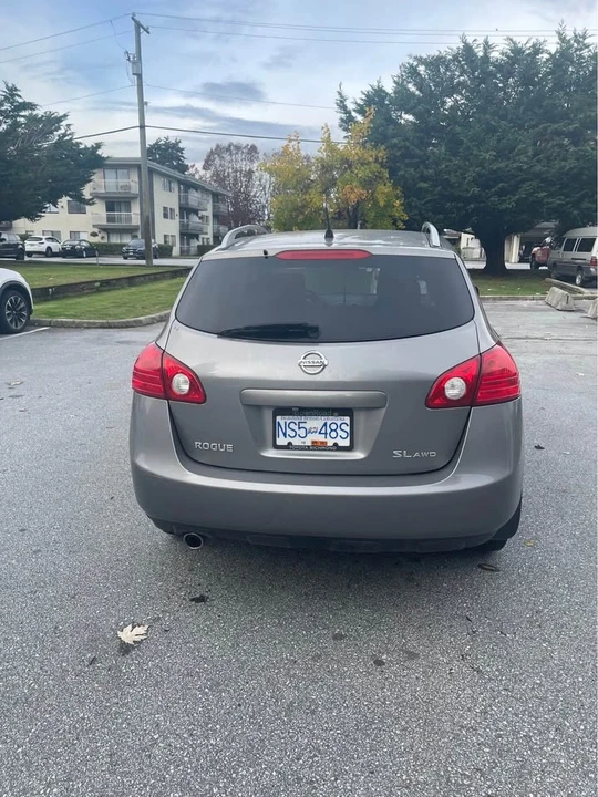2009 Nissan Rogue - Image 2 of 16