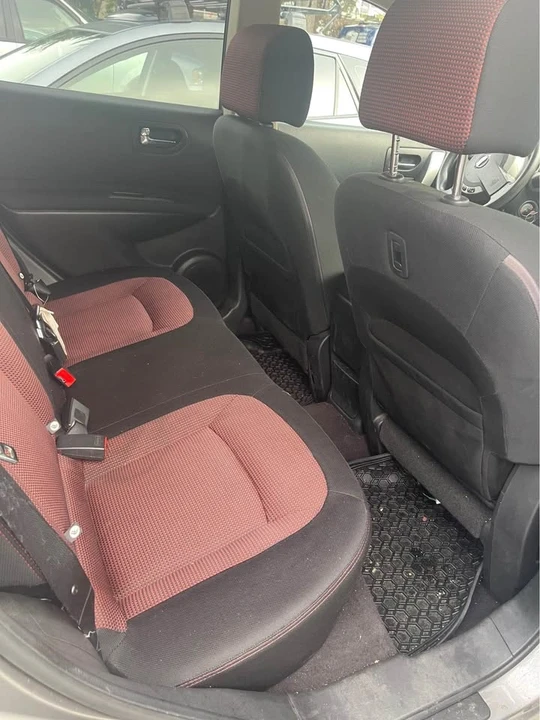 2009 Nissan Rogue - Image 11 of 16