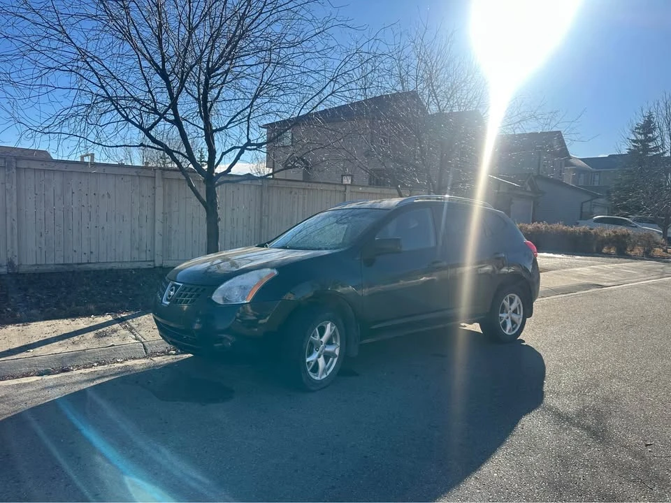 2009 Nissan Rogue - Image 2 of 6