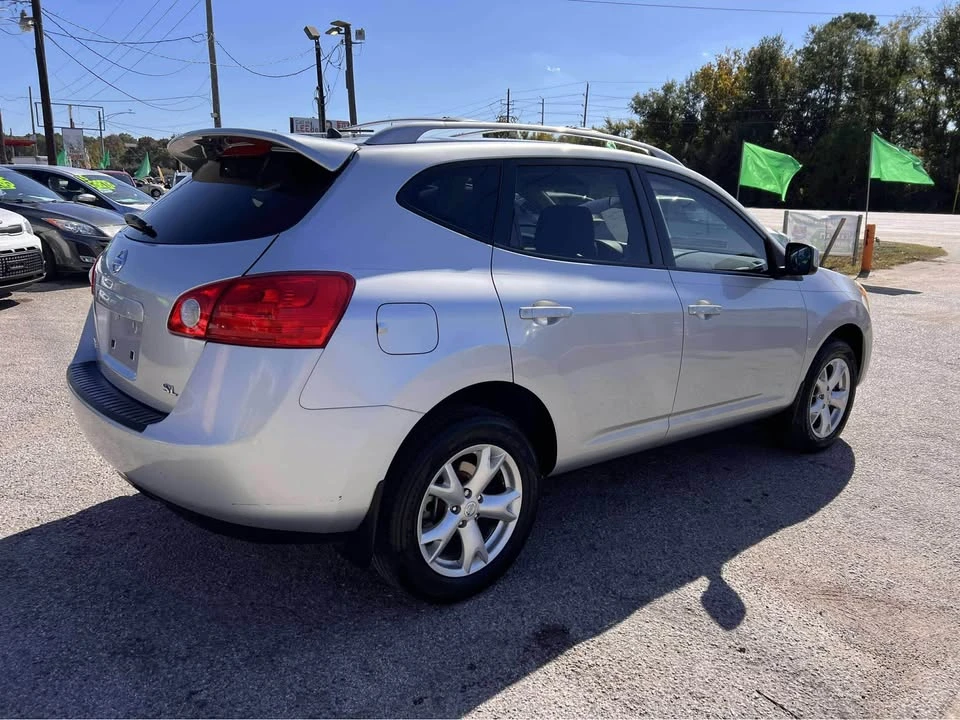 2009 Nissan Rogue - Image 6 of 11