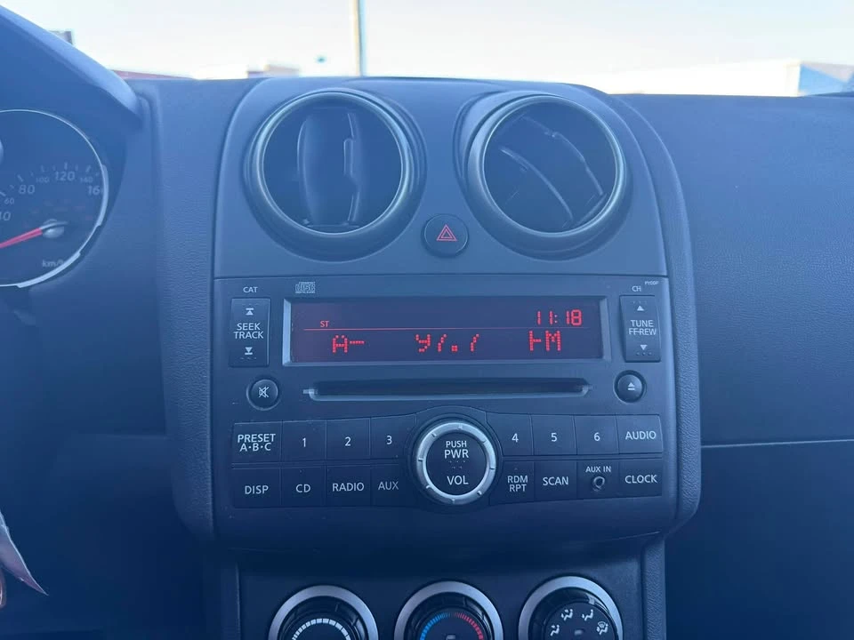 2009 Nissan Rogue - Image 12 of 19