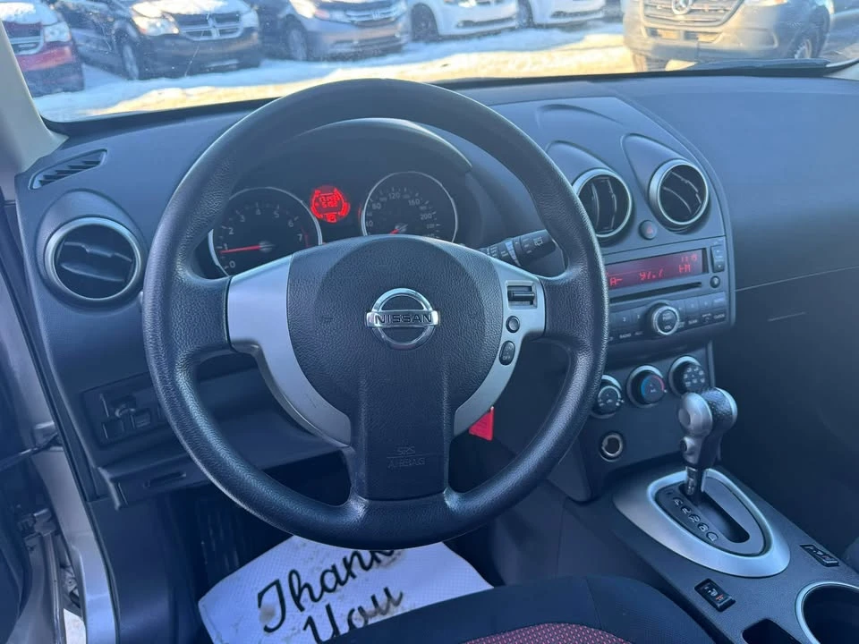 2009 Nissan Rogue - Image 10 of 19