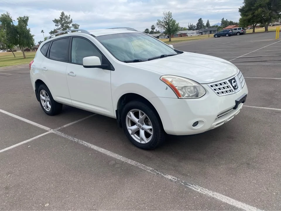 2009 Nissan Rogue - Image 3 of 10