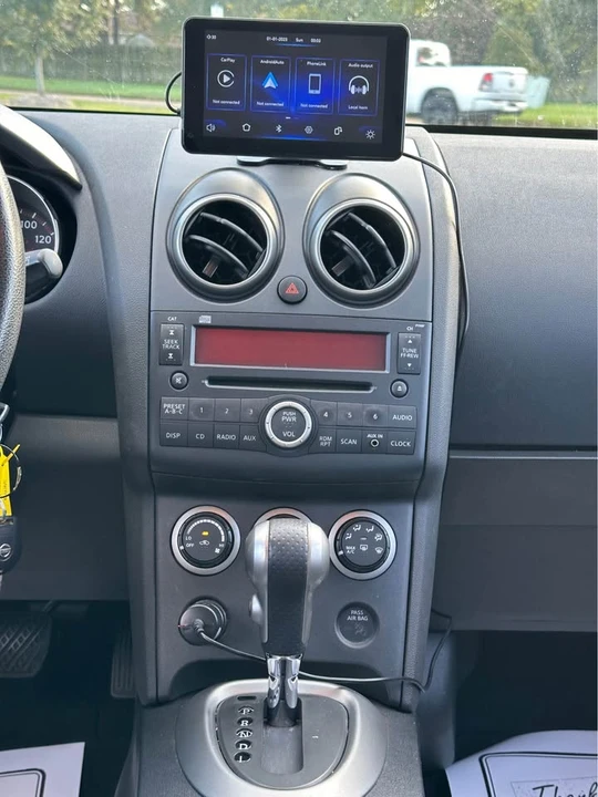 2009 Nissan Rogue - Image 16 of 18