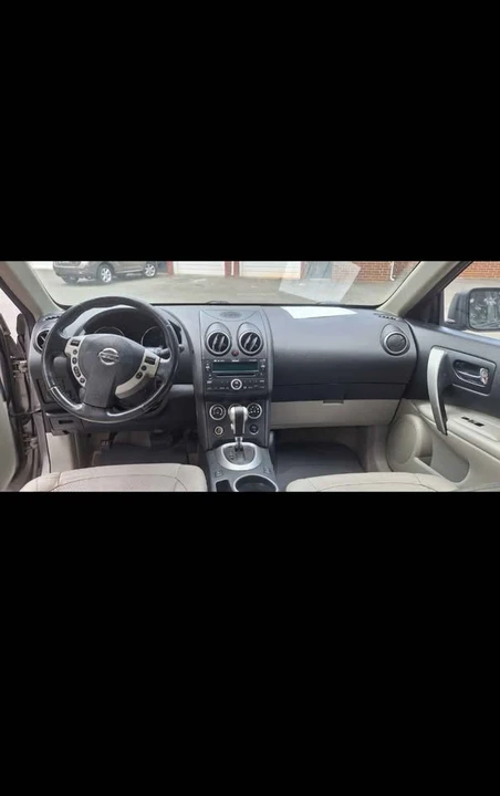 2009 Nissan Rogue - Image 10 of 20