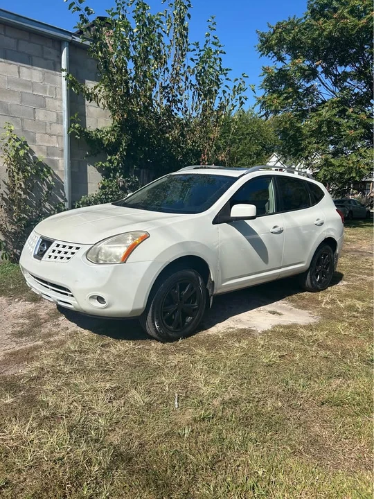 2009 Nissan Rogue - Image 3 of 10