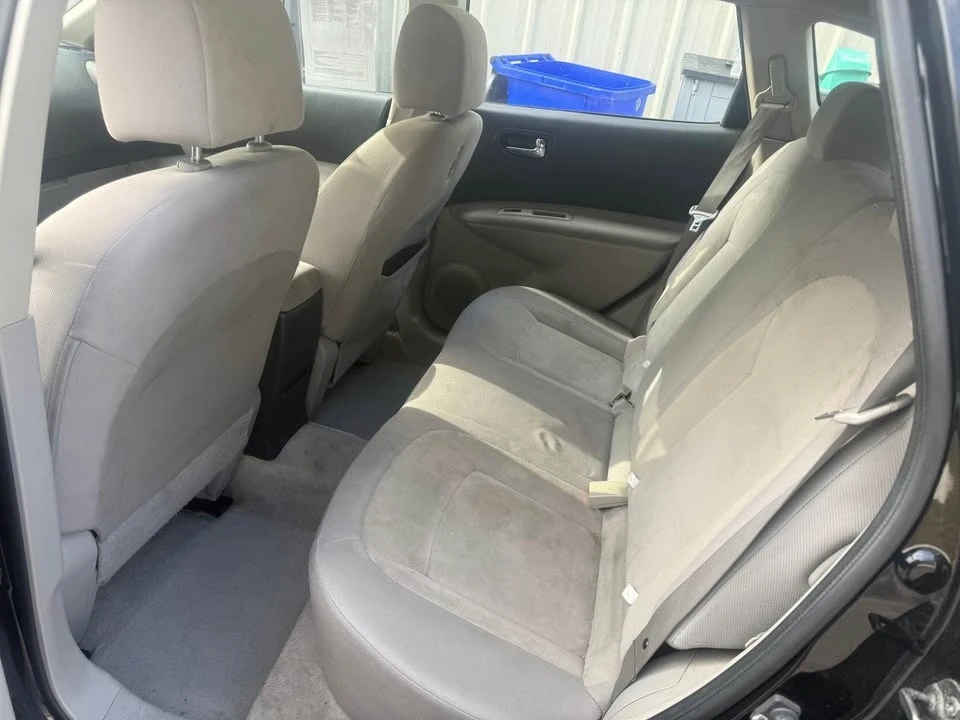 2009 Nissan Rogue - Image 11 of 12