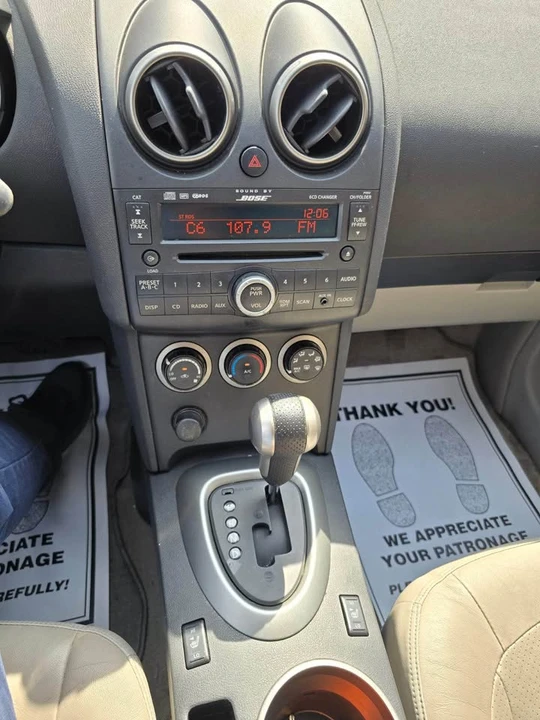 2009 Nissan Rogue - Image 15 of 18
