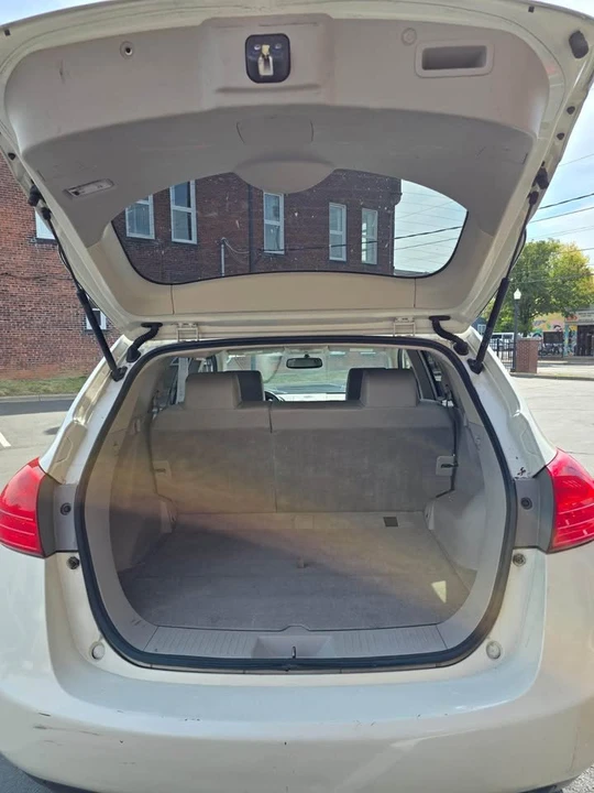 2009 Nissan Rogue - Image 17 of 18