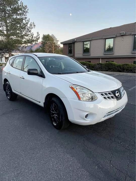 2009 Nissan Rogue - Image 8 of 12