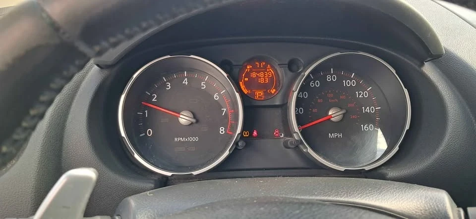 2009 Nissan Rogue - Image 2 of 11