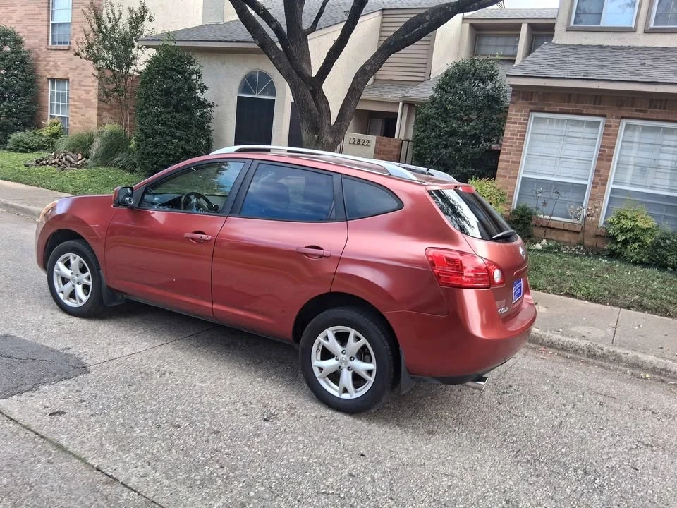 2009 Nissan Rogue - Image 3 of 11