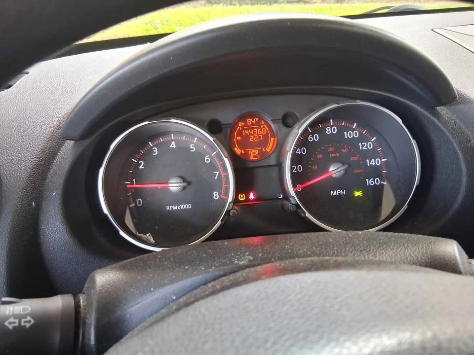2009 Nissan Rogue - Image 10 of 11