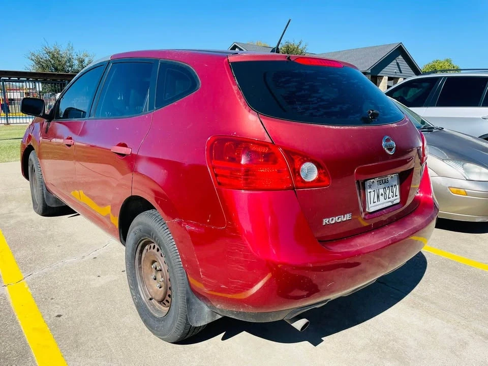 2009 Nissan Rogue - Image 6 of 7