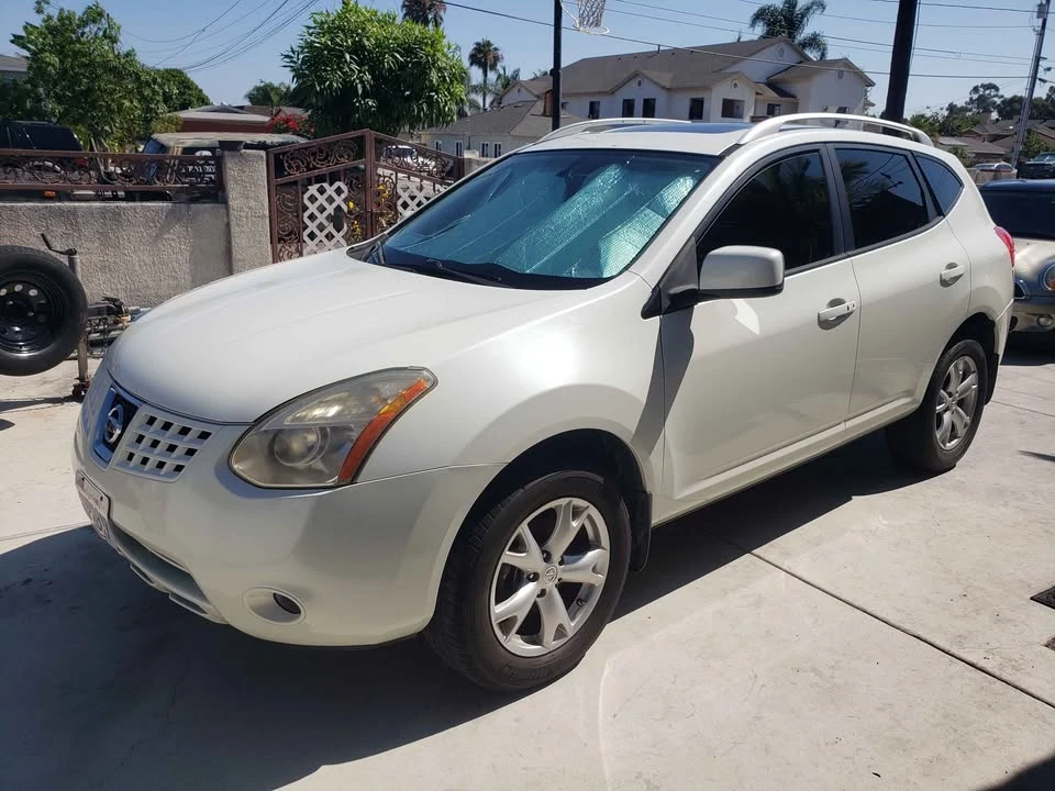 2009 Nissan Rogue - Image 5 of 13