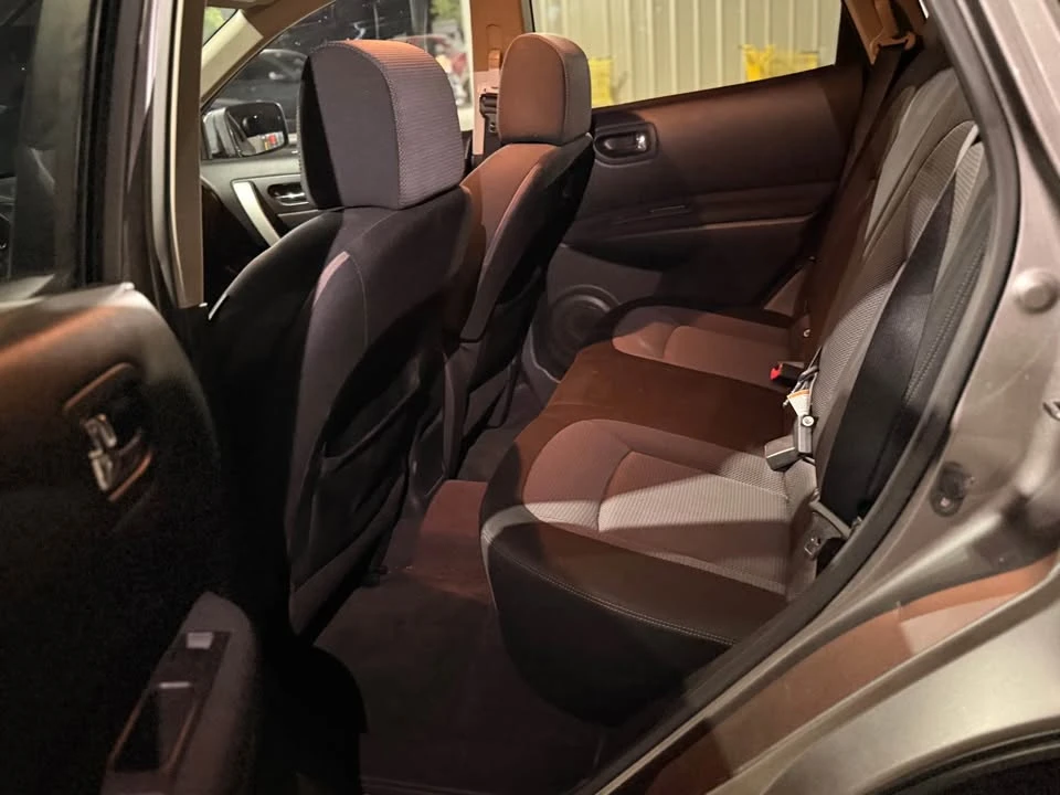 2009 Nissan Rogue - Image 7 of 7