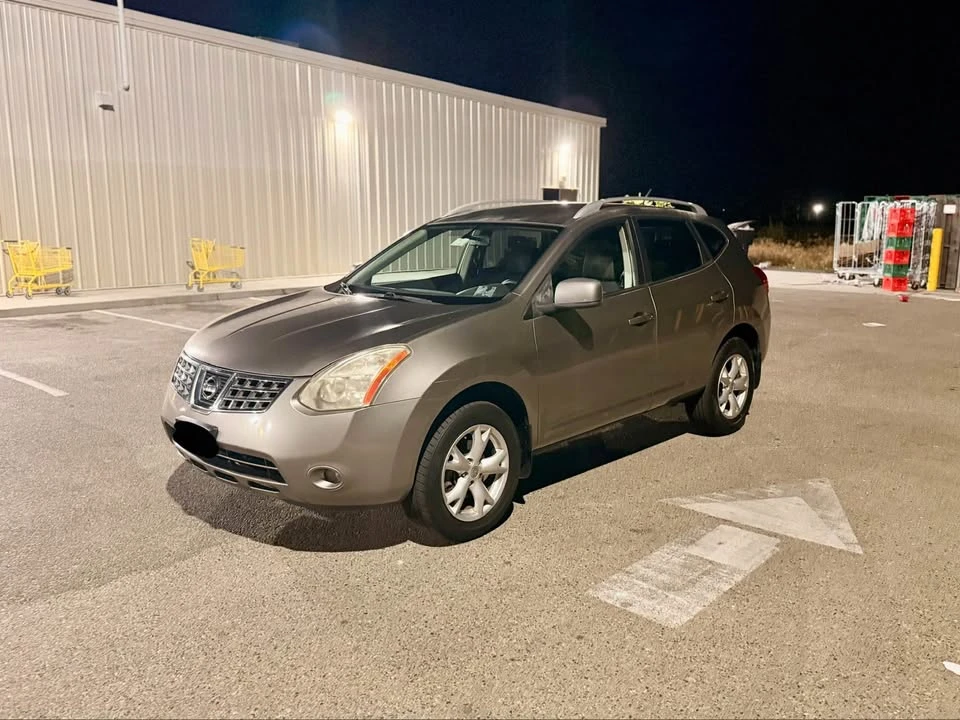 2009 Nissan Rogue - Image 3 of 7