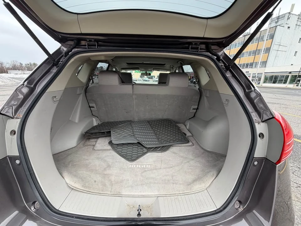 2009 Nissan Rogue - Image 17 of 20