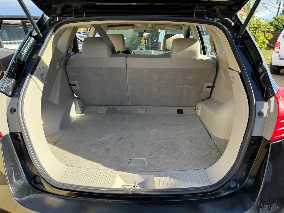 2009 Nissan Rogue - Image 2 of 6
