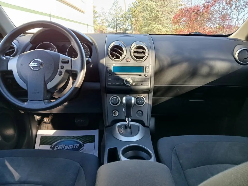 2009 Nissan Rogue - Image 12 of 17
